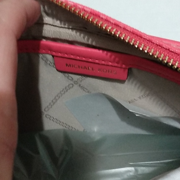 Michael kors jet set dahlia crossbody nwt - Picture 4 of 5